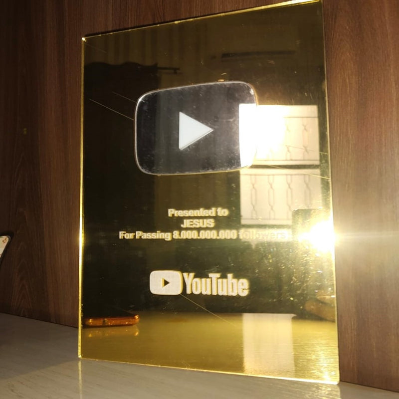 Placa Comemorativa YouTube Personalizada – Edição Premium