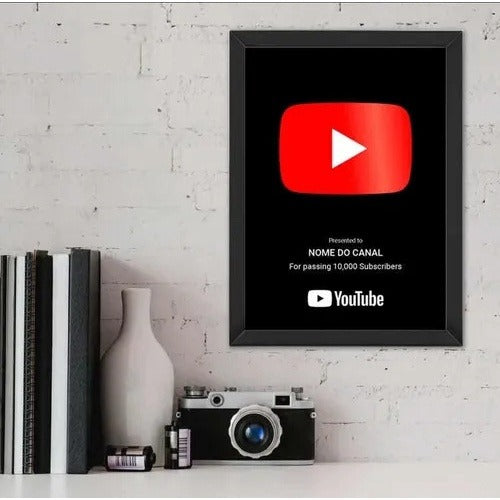 Quadro YouTube Personalizado – Exiba Seu Sucesso com Estilo!